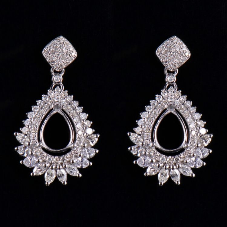 Gorgeous Pear Cut Earrings Mounting