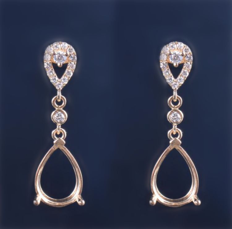 Highlighted Pear Cut Earrings Setting